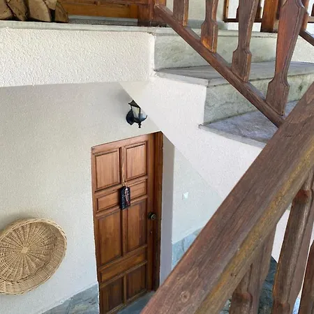 Vakantiehuis Evergreen Eláti