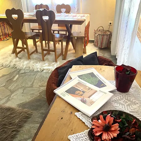 Vakantiehuis Evergreen Eláti